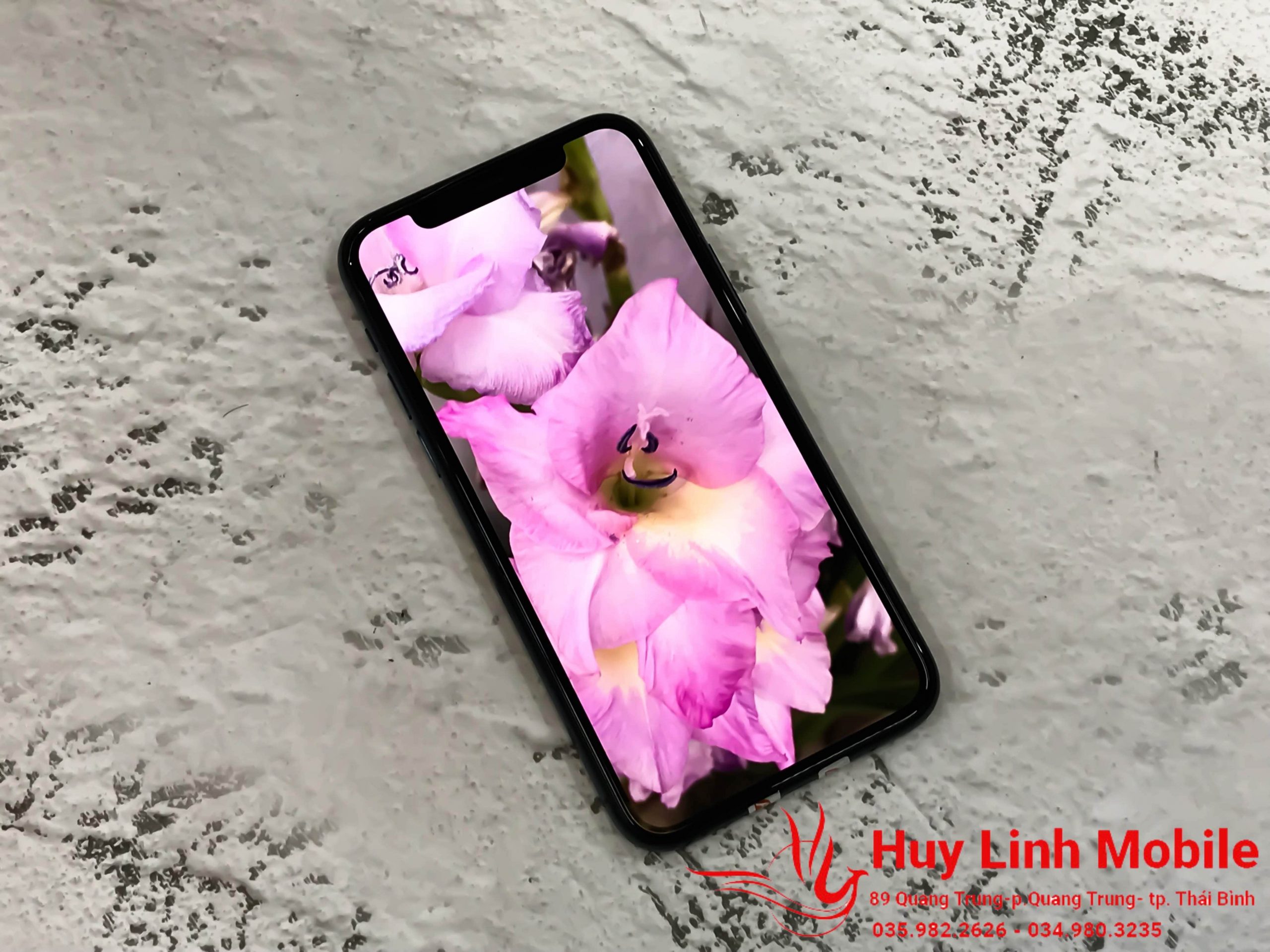mua iphone 11 pro