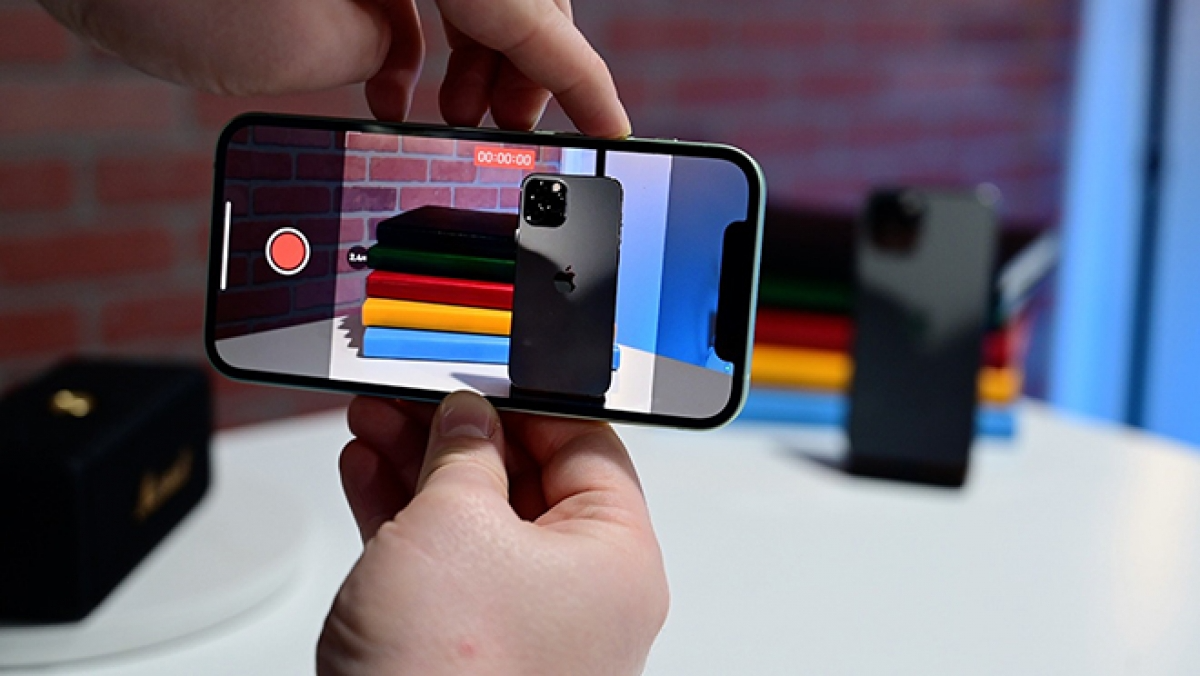 iphone-12-pro-cu