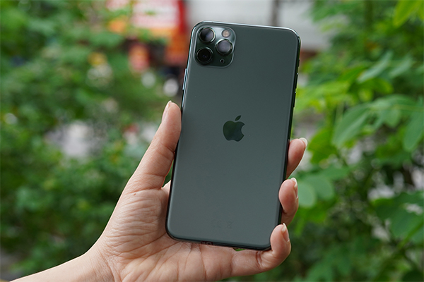 iPhone 11 Pro Max màu xanh